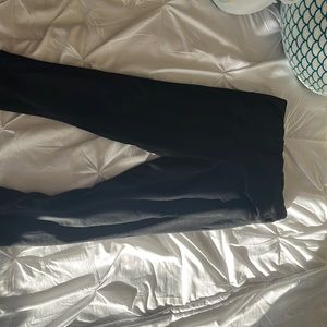 Black cropped leggings